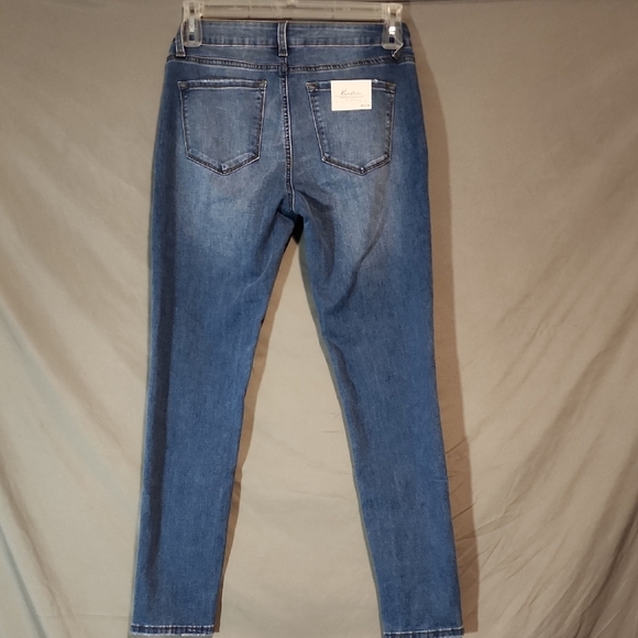 KanCan NWT Women's Blue Estilo Jeans - Picture 6 of 12